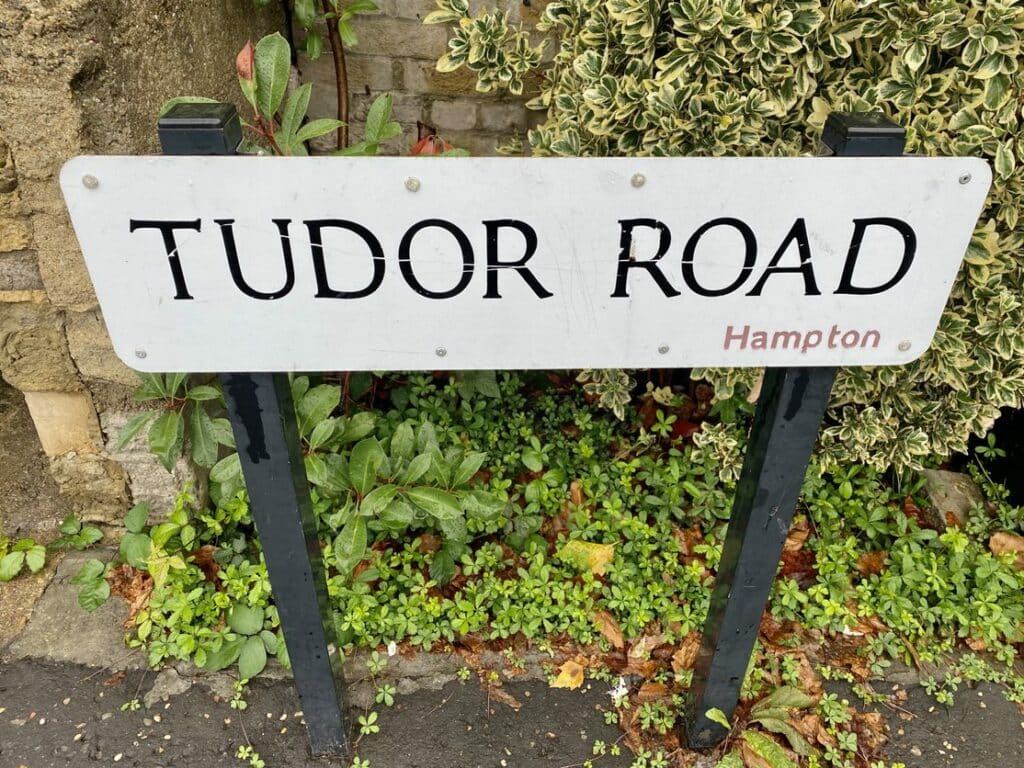Tudor Road Hampton Garden Room