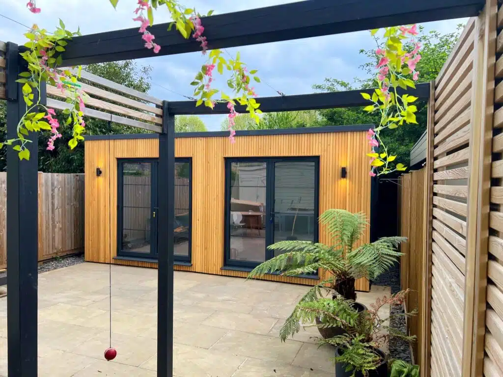 Garden Room Office in Hampton with two doors