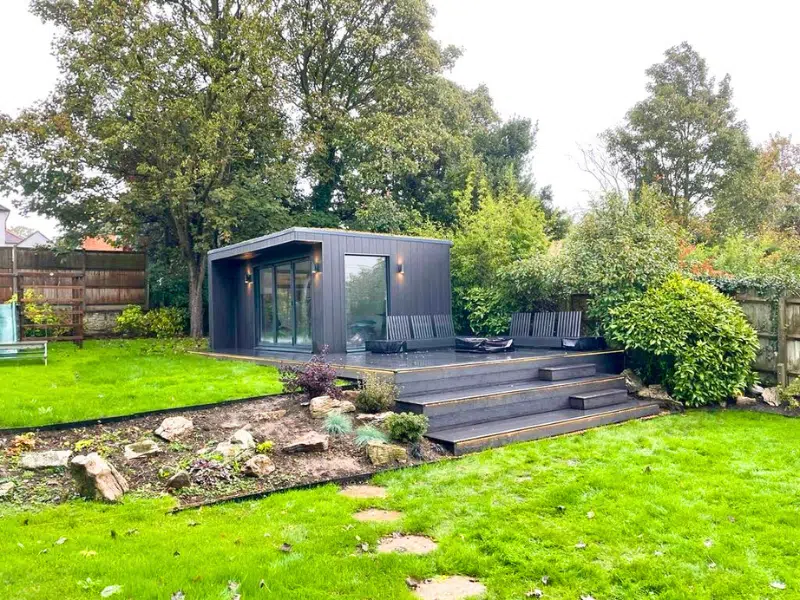 Garden Room and deck North London