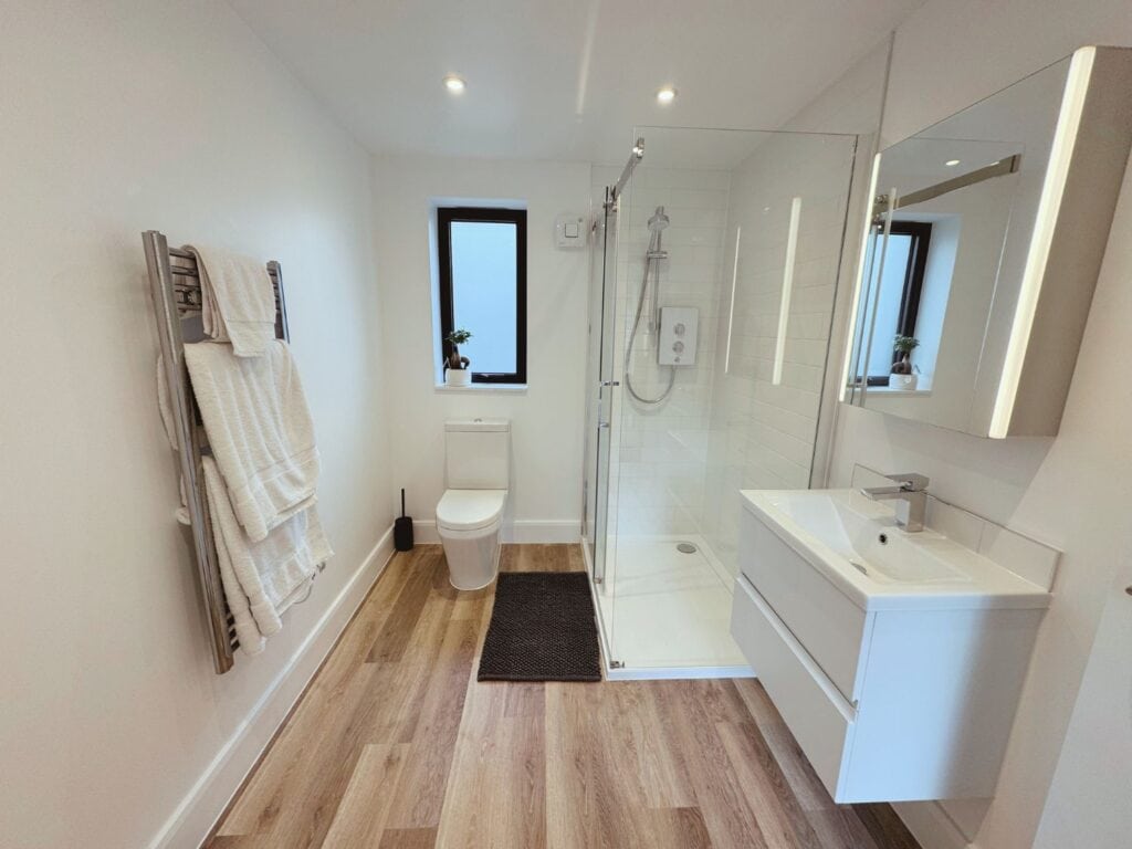 Annex Shower room