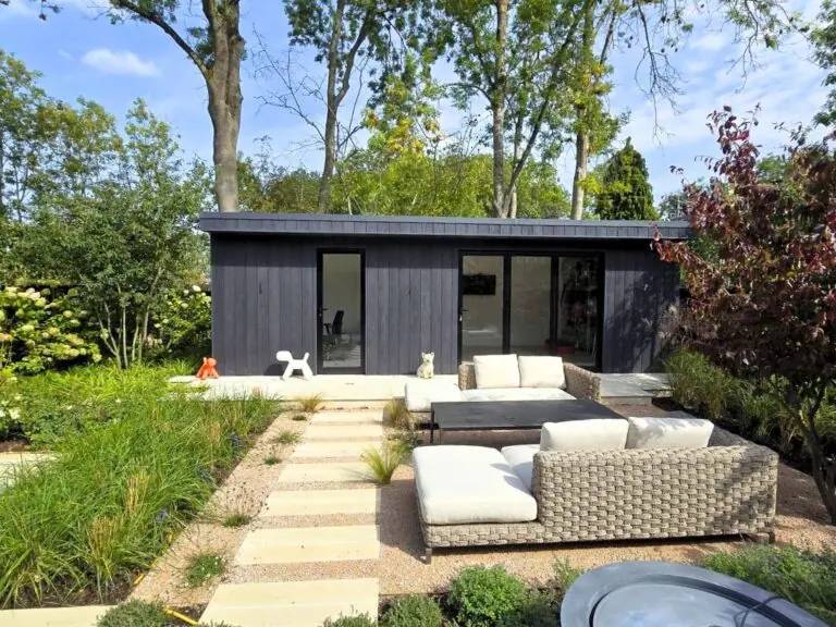 Luxury Garden Room